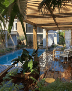 Terrasse en bois au Pays Basque